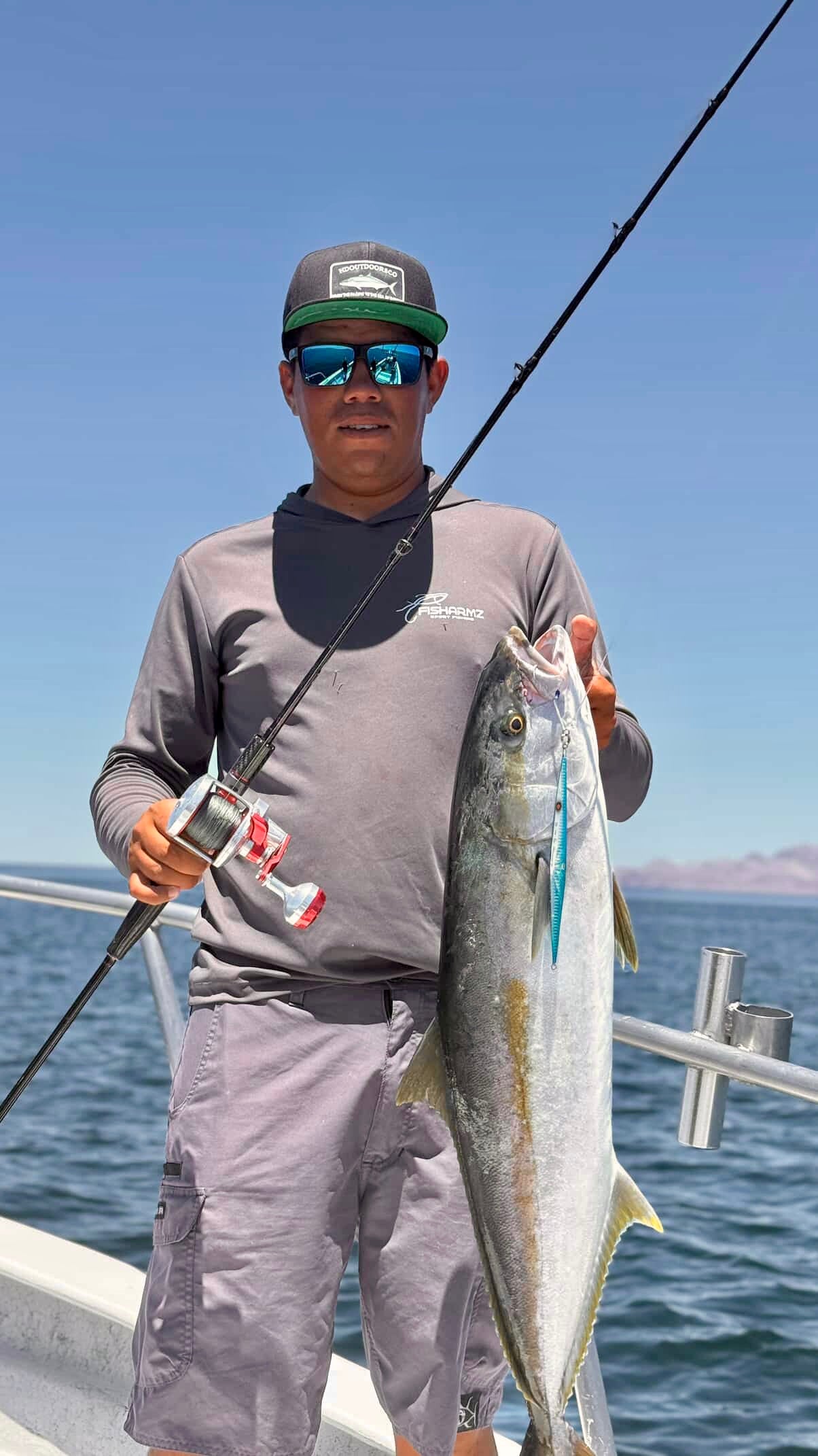 Yellowtail Performance Snapback